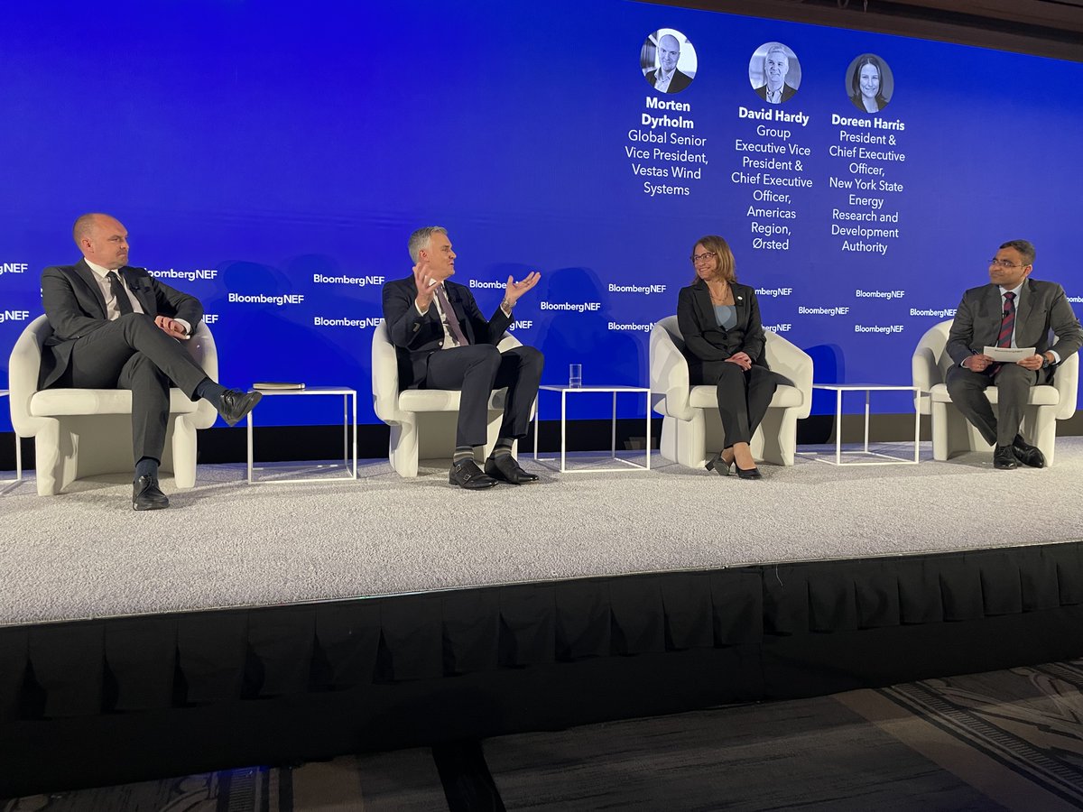 Shoutout to @BloombergNEF for another great #BNEFSummit! @DavidHardyUS joined a panel discussing the challenges and potential of #offshorewind in America, and how Ørsted is delivering projects in 2024. Learn more: us.orsted.com/renewable-ener…
