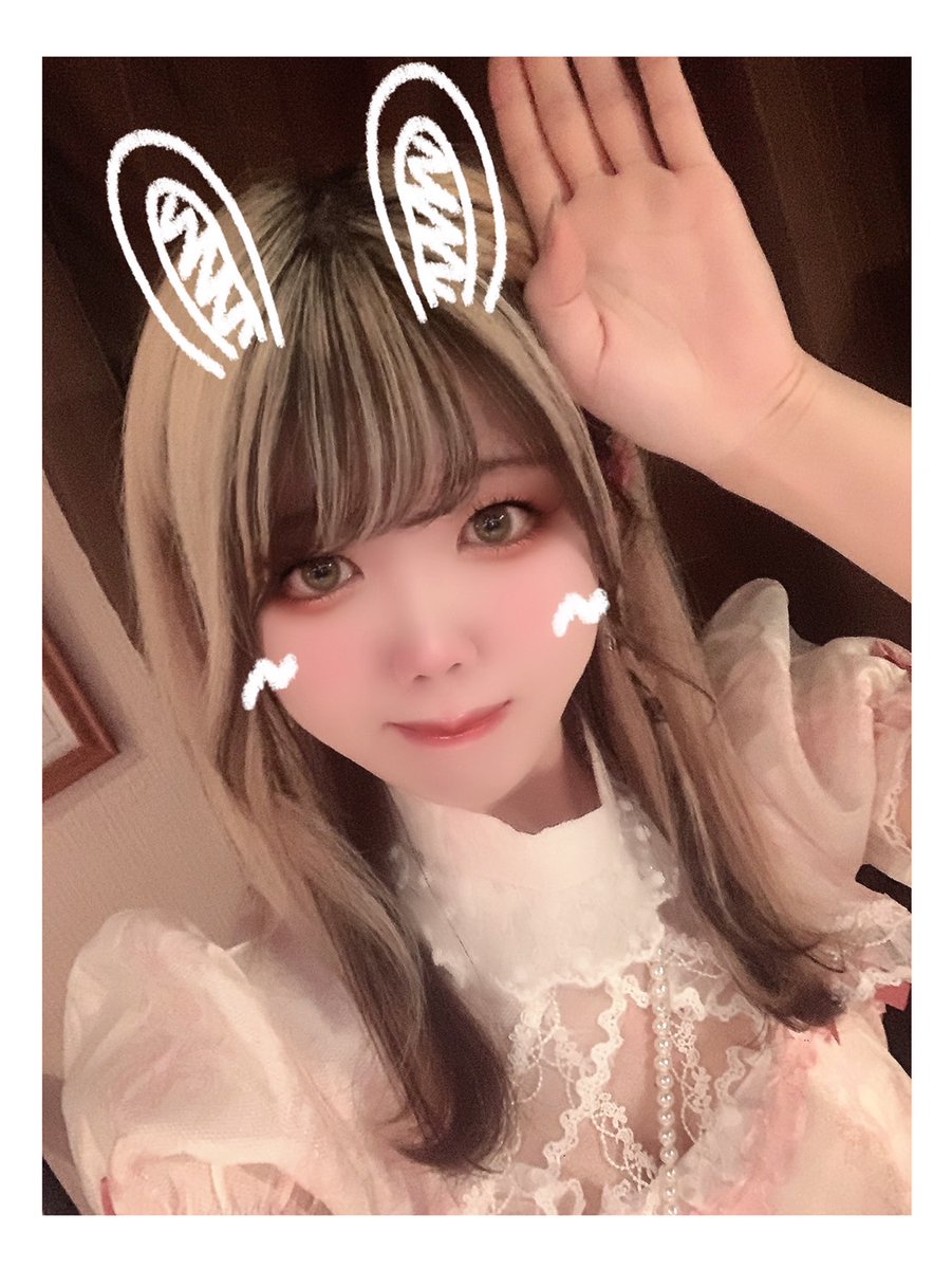 akb_flower's tweet photo. 🌷4月19日（金）Flower🌷
🌷出勤メンバー🌷

🌸ぴの@pino_FIower
🌸うに@ikuratosamon827
🌸しおん@shiontya0324
🌸かれん@Karen_Yakezake
🌸りか@flower_rikaam https://t.co/wyD6yxecZc