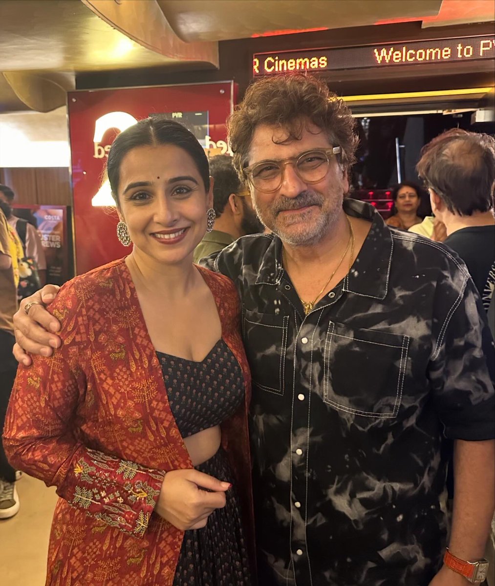 Caught the premiere of ‘Do aur Do Pyaar’ last night, presented by Ellipsis and Applause, and absolutely loved it! The film is masterfully acted, exquisitely directed, and beautifully shot !! It’s clever and perceptive, consistently delivering laughs. As always, Vidya Balan