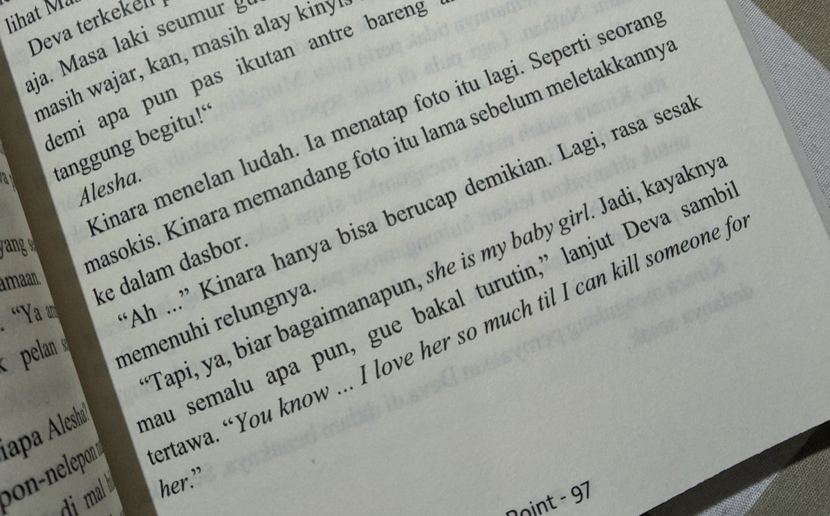 nocturneletter's tweet photo. Ecieee cemburu kah Nar?? 😋😋 https://t.co/yTDbJwIvGh
