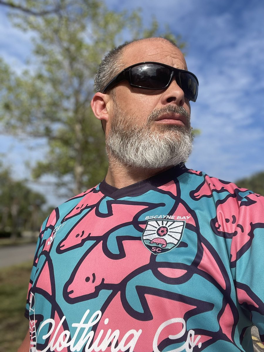 If Florida was a football shirt……..

<a href="/BiscayneBaySC/">Biscayne Bay SC</a> x <a href="/olive_york/">O&Y</a> 

Save the Manatees shirt 👕 👚