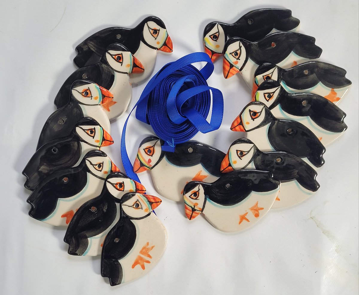 Ceramic puffins, fresh from the kiln and ready to have their hanging ribbons attached. A nice job for a wet afternoon! Available from Crown Studio Gallery Rothbury OR online here- crownstudiogallery.myshopify.com/products/ceram…