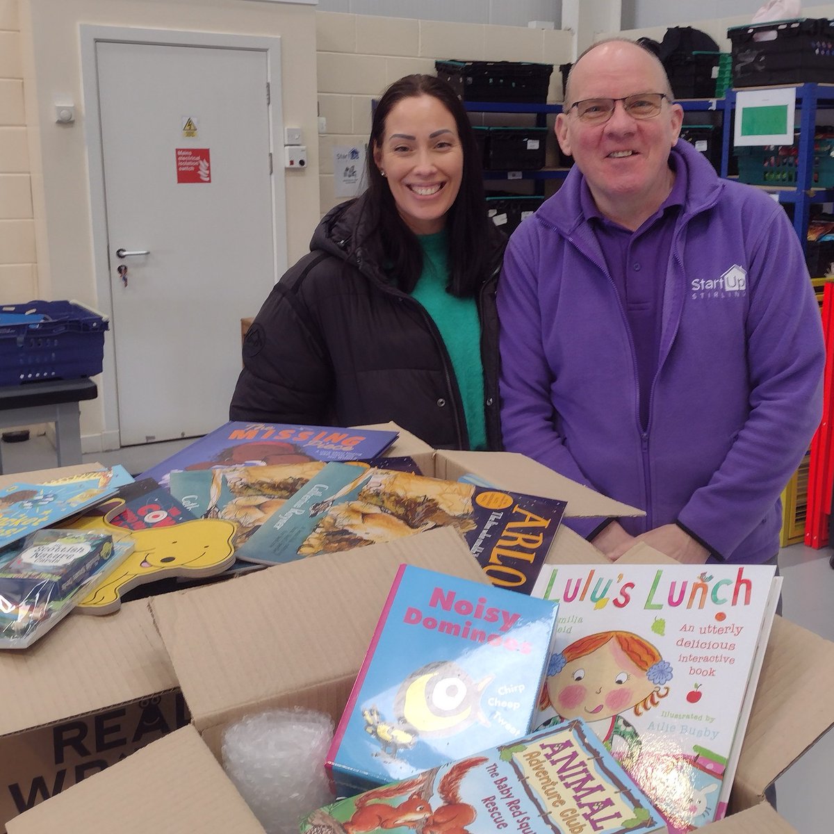 Thanks to your donations to our winter appeal, we have been able to deliver boxes of books to @stirlingstartup! This fantastic organisation supports those experiencing housing difficulties and financial hardship. 💜📚