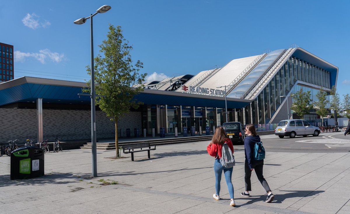 More than 50% of the 49 #ReadingWalksFest walks start within a short walk of a Reading @GWRHelp station. Please travel with the Festival's Official Travel Partner if you are visiting Reading from further afield. #VisitReading whatsonreading.com/venues/reading…