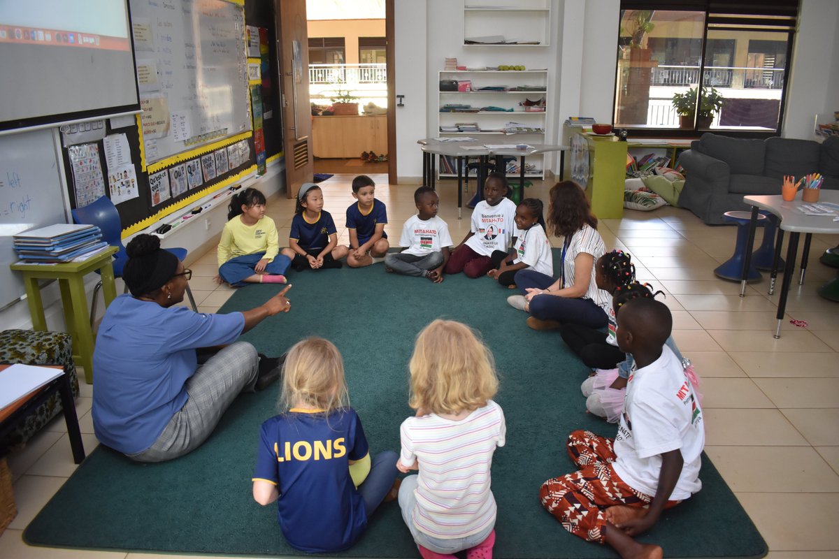 ISKnews's tweet photo. π«π· Delighted to host visiting students & teachers at ISK's French Department! From language lessons to recess fun, we shared ISK spirit & hospitality. π #ISKPassion #ISKCreativity #ISKAmbition https://t.co/IXXHunFDv8