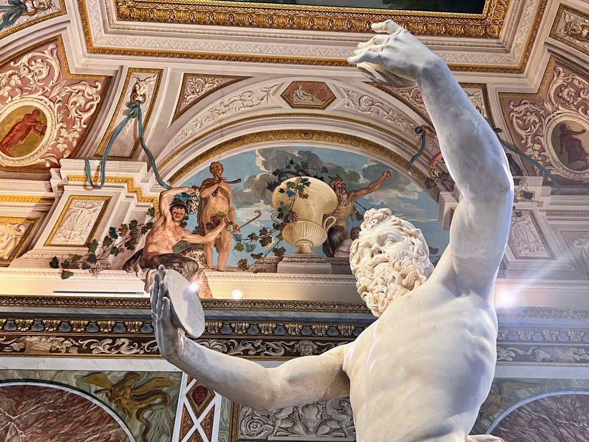 MinervaArmata's tweet photo. Il Satiro danzante (II Sec. d. C.)
Sala del Sileno, Galleria Borghese #Roma

La scultura fu rinvenuta nella Villa dei Bruttii Praesentes, presso Monte Calvo in Sabina, nel 1824. Restaurata intorno al 1830 da Bertel Thorvaldsen, fu nel 1834 acquistata dalla famiglia Borghese. https://t.co/cm4014vxPM