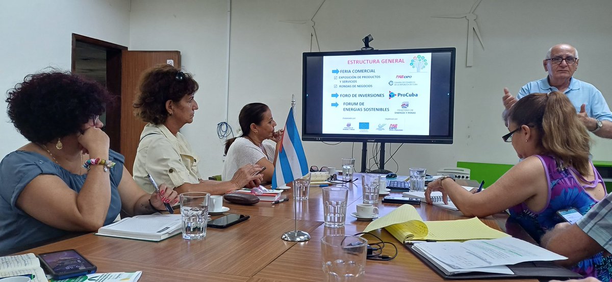 Participamos @CEDEL17 junto a @citmacuba en la reunión organizativa de la III Feria Internacional de Eficiencia Energética y #FRE, en la sede de @EnergiaMinasCub. Organizaremos en #CEDEL la Mesa de Diálogo para el fomento de la EE y FRE en el #DesarrolloLocal.