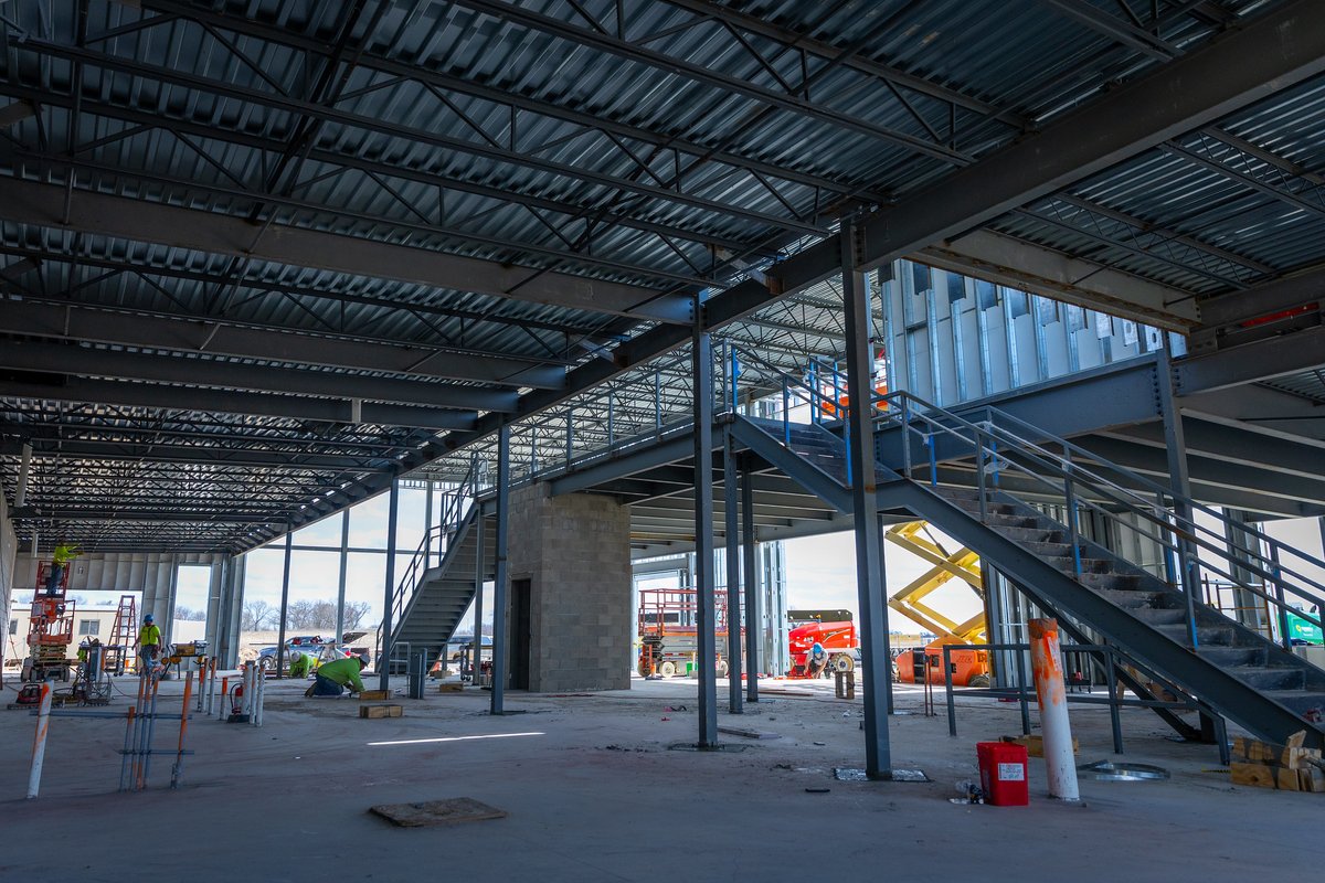 MoraineParkTech's tweet photo. Walls are going up, and concrete is being poured at the Horicon Regional Center construction site! 🔥🧯🚒  🚑

The 28-acre lot will house the 17,937-square-foot building for lab and instructional space and a 3,500-square-foot fire training tower. https://t.co/UXeAO0x0MX