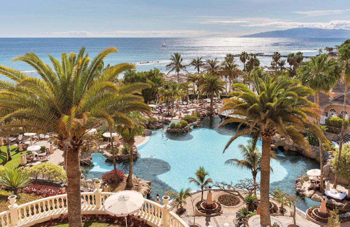 Book by the 30th April and save £380! - Hotel Bahia Del Duque

✨🌴 Bahia del Duque, Costa Adeje, Tenerife- Save £380!🌴✨
This Deluxe five star hotel is an exciting and unusual property in attractive landscaped.....

 - View Further Details :: swiy.co/M6Gz