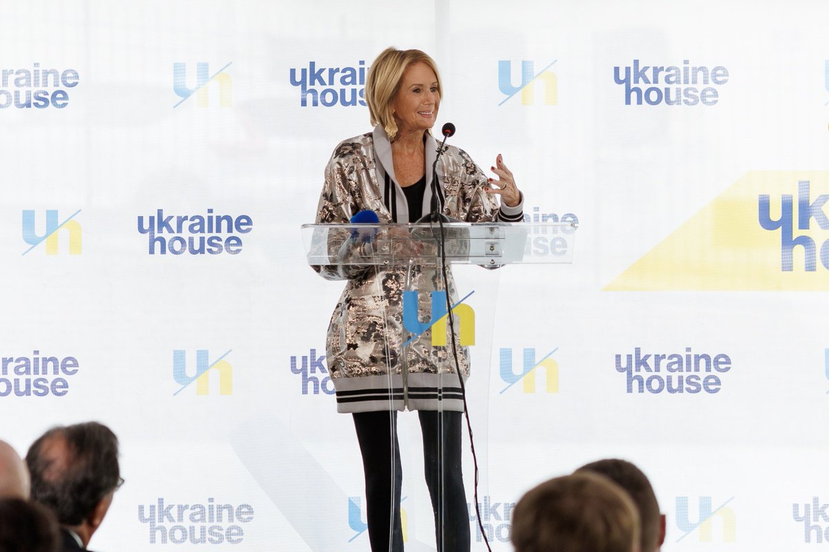 At Ukraine House in DC, NAS President Marcia McNutt formally announced the Academy's new Science and Innovation Fund for Ukraine to support the Ukrainian science and technology enterprise and fuel rebuilding and economic recovery efforts. 🇺🇦 Learn more: bit.ly/3TV7k0I