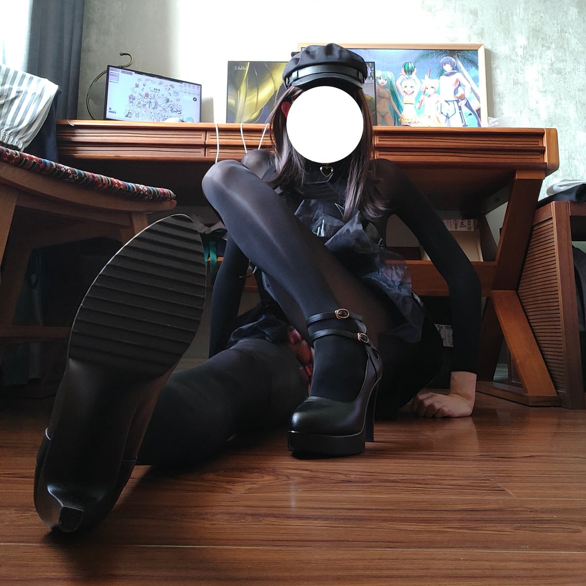 AliceIntoAbyss's tweet photo. （魅魔比勇者强的世界）
魅魔天王!你便要死在这里了吔!我大地武神今日便将你枭首示众!😡
呵呵❤️小弟弟~不知道你是哪学的这些怪话~不过姐姐可不讨厌你身上这浓厚的精气哦~❤️
呱!你这又是做甚!快放开我!😫
呼呼~好可爱的肉棒~❤️你的同伴把你养的很好呢~可惜要便宜我了~❤️
嗯嗯啊~白色的小便要尿出来了~🥵 https://t.co/Beoxe75GZ3