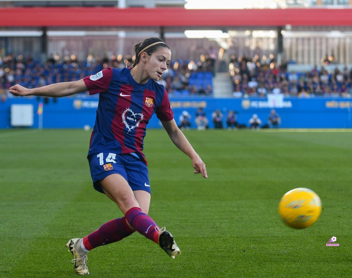 🎙️ Aitana Bonmatí habla de la Liga F en BBC Sport

🗣️"Me gustaría decir que todo ha cambiado y el Mundial nos ha dado más cosas, pero no puedo decir eso. Lo comparo con cuando Inglaterra ganó la Eurocopa: todo cambió"

🗣️ "Pero ganamos el Mundial, lo cual creo que es más grande