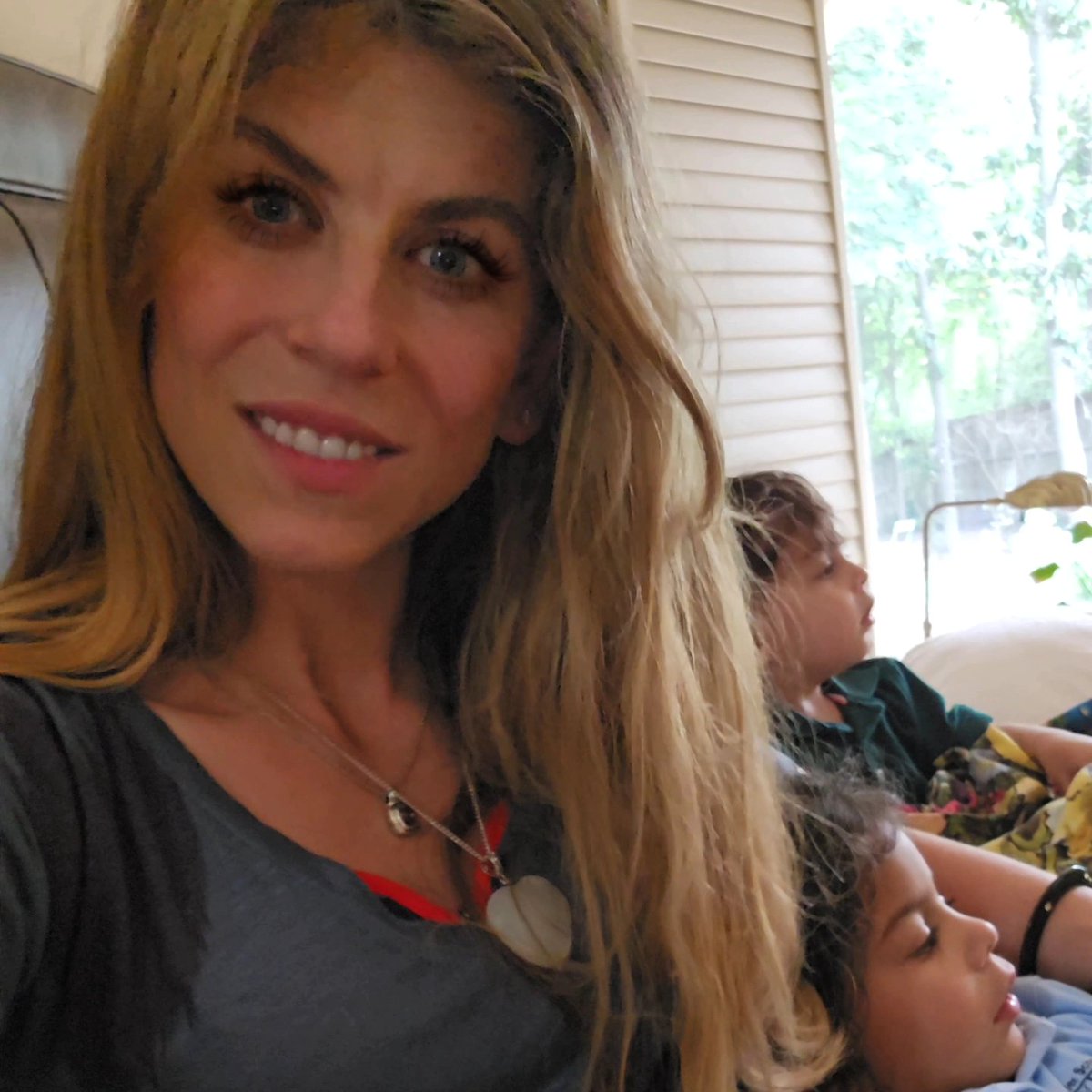Me and my babies #selfie #momlife #mommyandme #ParentingTips