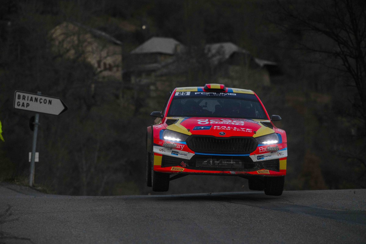 📝 @pepslopezdriver, entre los favoritos en su segunda ofensiva del año en WRC2 ➡️ bit.ly/4aCjZwY #RTS #TuFederación #ESPasión 🇪🇸