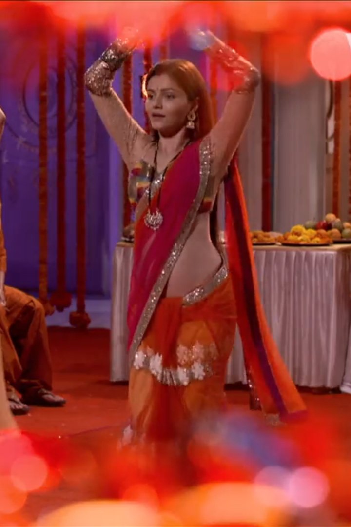 Rubi633's tweet photo. Speculations about lead in Naagin 7.

I wish it's Rubi ♥️😘

#RubinaDilaik #Rubina #Rubiholics #naagin7 #naagin #colors #PriyankaChaharChoudhary 
Rubina dilaik in saree https://t.co/7m2xGphjfO