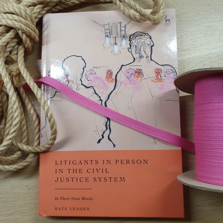 Publication Day! My monograph, Litigants in Person in the Civil Justice System: in Their Own Words, is out today from @hartpublishing @BloomsburyLegal. bloomsbury.com/uk/litigants-i… (for 20% discount use code GLR AT5). Thanks to @otium_Catulle for the stunning cover illustration.