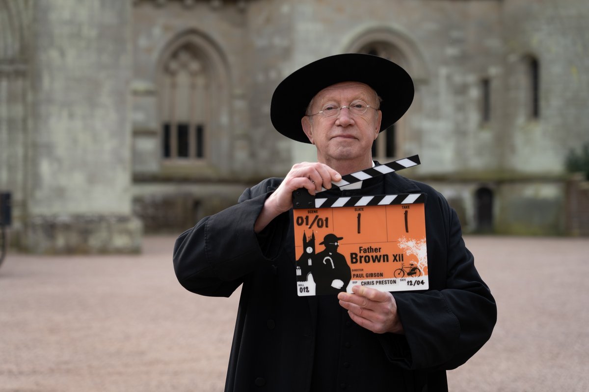 'The show has an enduring magic which has captured the imagination of viewers across the globe - a testament to Mark’s magnetic performance, compelling storytelling & our talented Midlands crew.' #FatherBrown is back 👏 📲 Read more: bbc.in/3vZgem6 #MadeInTheMidlands