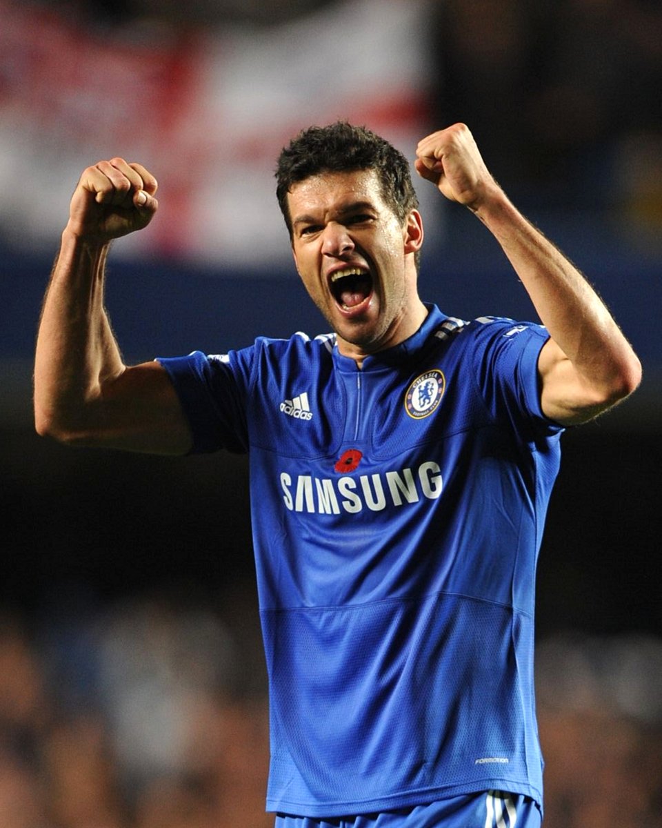 ChelseaFC's tweet photo. 🙌 #OnThisDay back in 2️⃣0️⃣0️⃣6️⃣, Michael Ballack signed for the Blues! 🇩🇪 https://t.co/7QqLJhKLxv