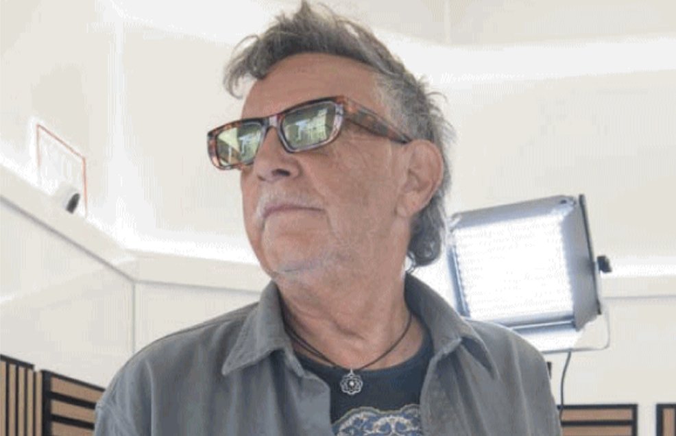 tempoweb's tweet photo. "Siamo tutti figli delle stelle". La verità di Alan Sorrenti #18aprile #iltempoquotidiano #controtempo
https://t.co/MiheLdzW7H https://t.co/Vcam4i4fNm