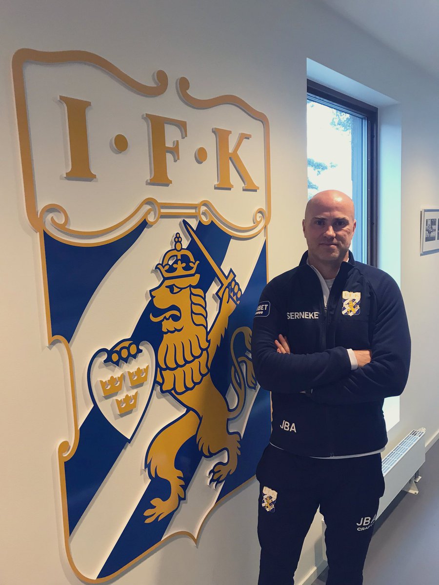 🚨NEW PODCAST ALERT🚨 Jens Berthel Askou - @IFKGoteborg first team manager exclusive interview Join @JFfutbol at Kamratgården as he meets the Danish #IFKGBG + former Norwich player for a catch up On transfers, management & Sweden🇸🇪 Don’t miss it!😌⤵️ open.spotify.com/episode/17prHy…