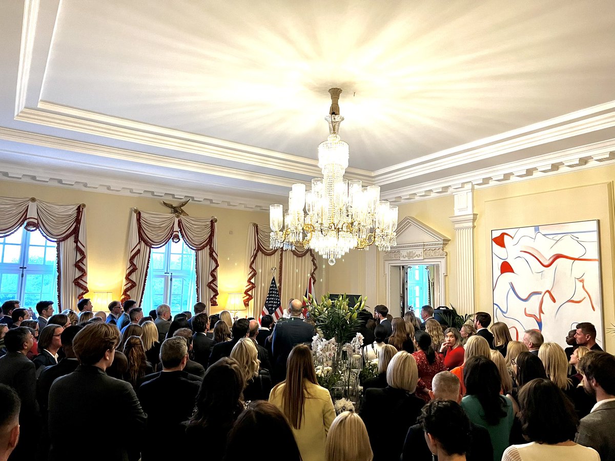 Fantastic to be back at Winfield House last night for a celebration of Women in Sport.

The evening was hosted by Endeavor IMG as they launched their ‘NXT UK: Women in Sports’ programme - an initiative aimed at increasing access to the sport industry for British women.