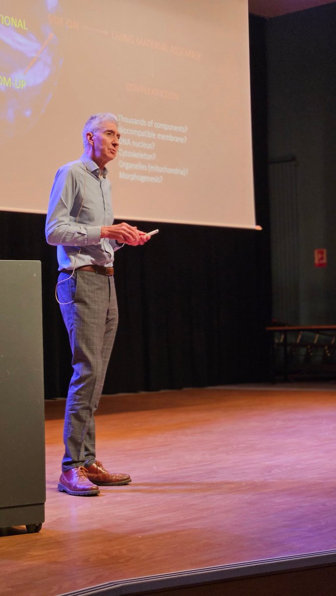 #SynCell2024 

Stephen Mann on the engineering of life-like materials via protocell design and dynamics

Unfortunately, for technical reasons, his talk is not available online.