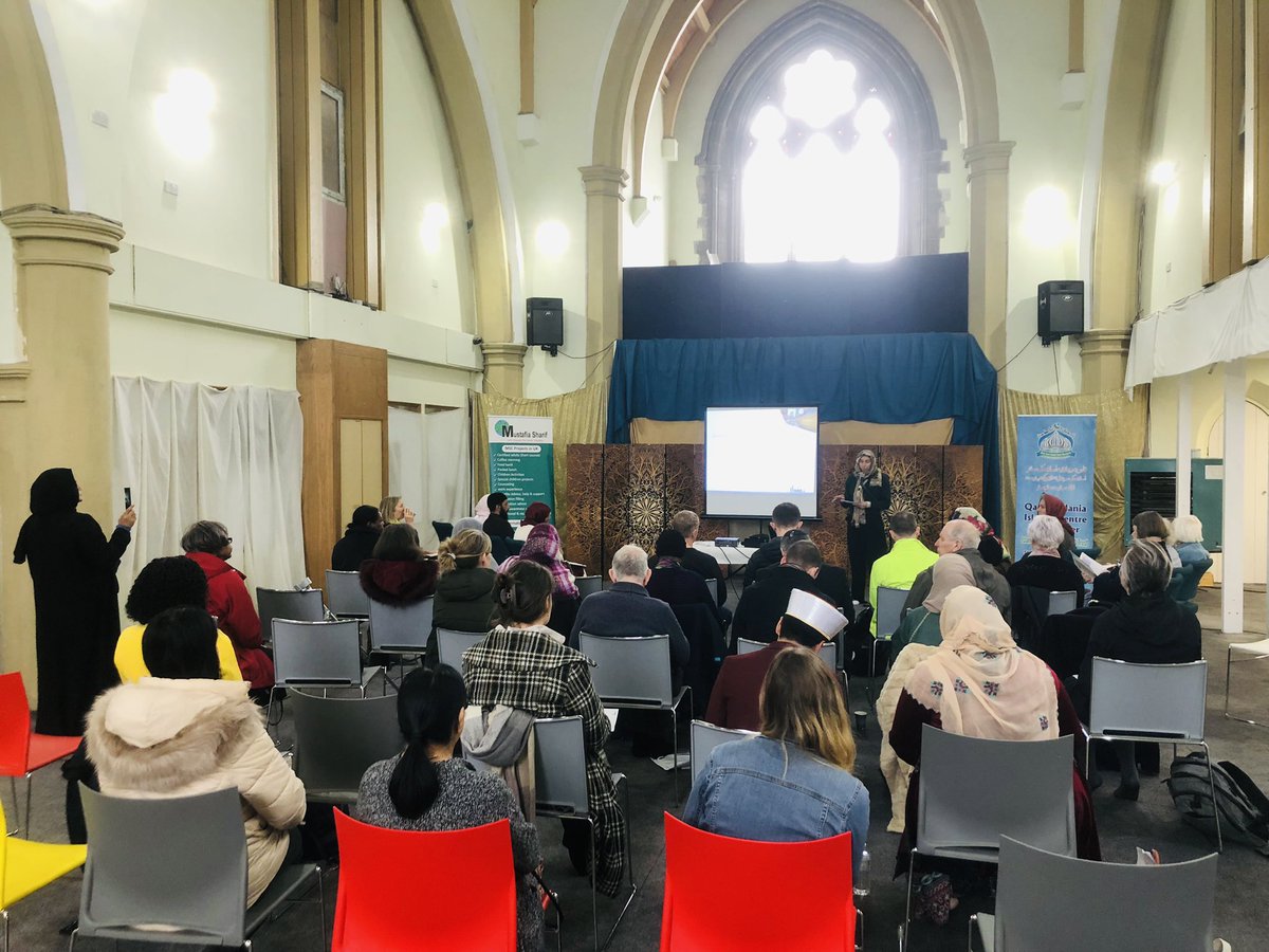 Great to be at launch of ‘Developing Age-Friendly Communities to Support Healthy Ageing - The role of faith spaces as social infrastructure’ @lutilang A good research partnership with @MUARG1 faith spaces and #AgeFriendlyMcr with important findings and recommendations.