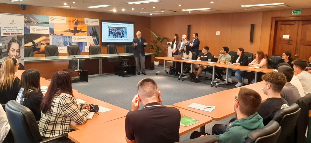 cambramallorca's tweet image. Queremos agradecer a @Hyatt su compromiso con el programa #PICE de la red de Cámaras al renovar su colaboración iniciada en 2023, gracias a la cual 20 jóvenes se formarán en cocina y sala, permitiendo su entreda en el mercado laboral. Más ℹ️ &amp;gt; cambramallorca.com/noticias/14713…