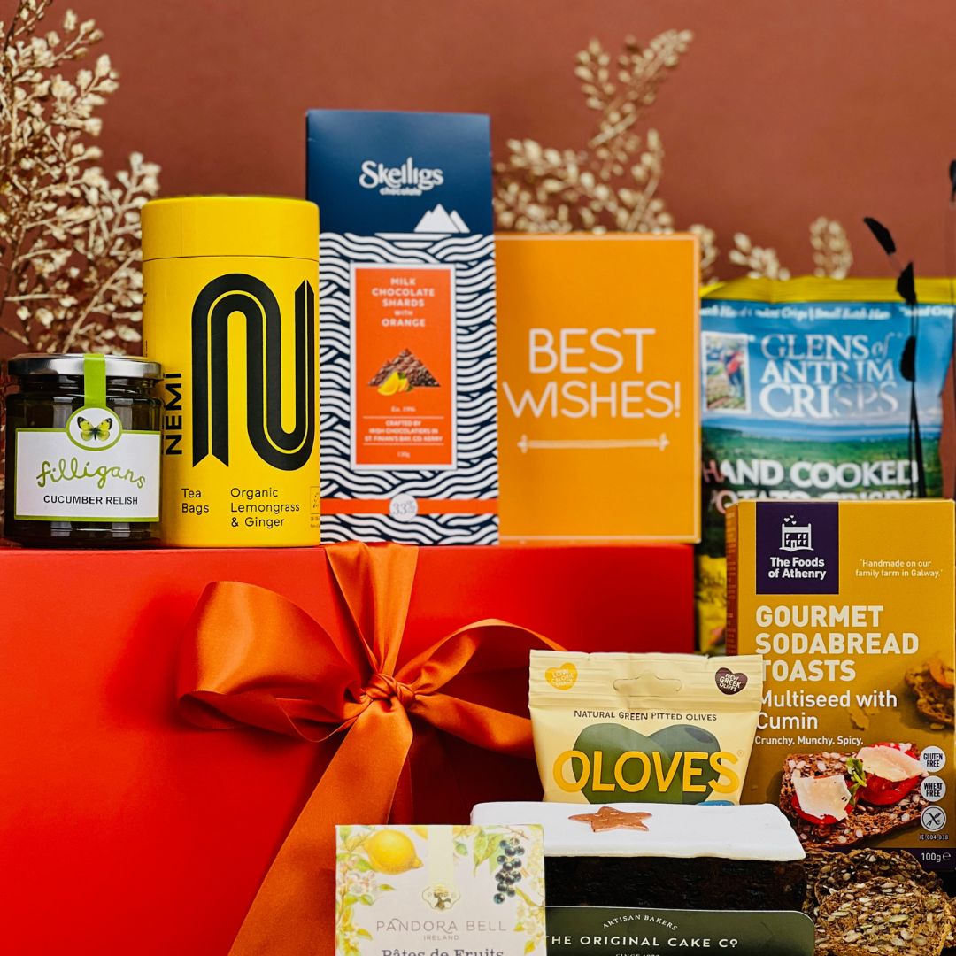 Sometimes you send a gift 'just because'. There may not be a specific occasion or reason.

A Hamper has something for everyone to enjoy & share as well as being a really thoughtful gift 🎁✨

ow.ly/uLEX50RiNVy

#BestWishes #IrishHampers #ThoughtfulGifts #JustBecauseGifts