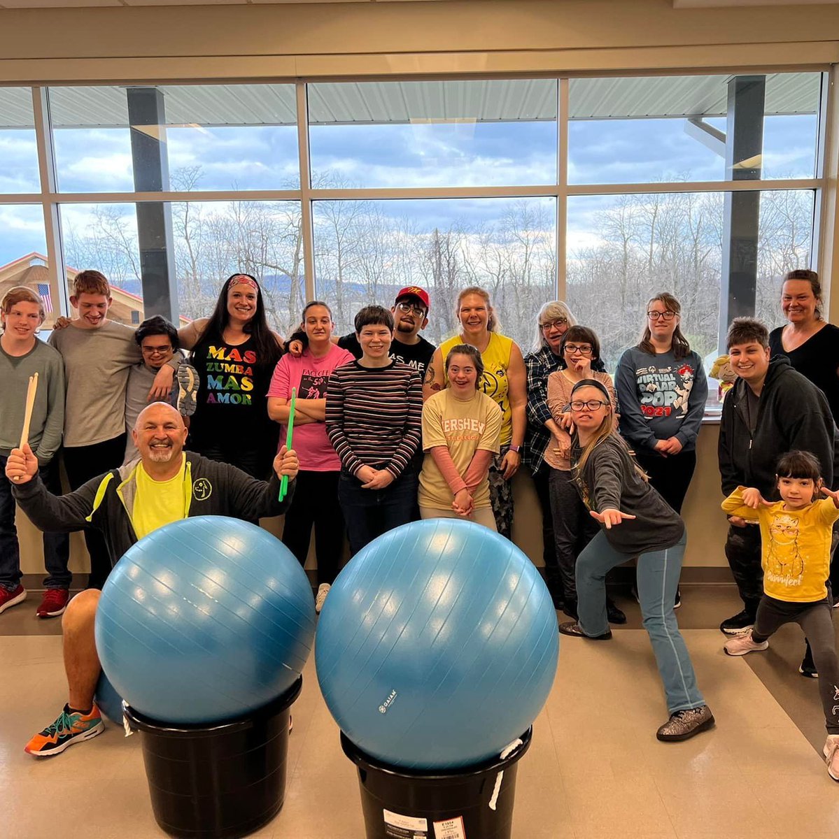 321ForLifePA's tweet image. LoveTwoBeeFit provides monthly Zumba and Cardio Drumming classes free of charge for their Love2BeeFit Superstars ⭐ The Superstars class is open to individuals with all abilities!  Follow them on Facebook and IG for schedules or email love2beefit@gmail.com for more info.