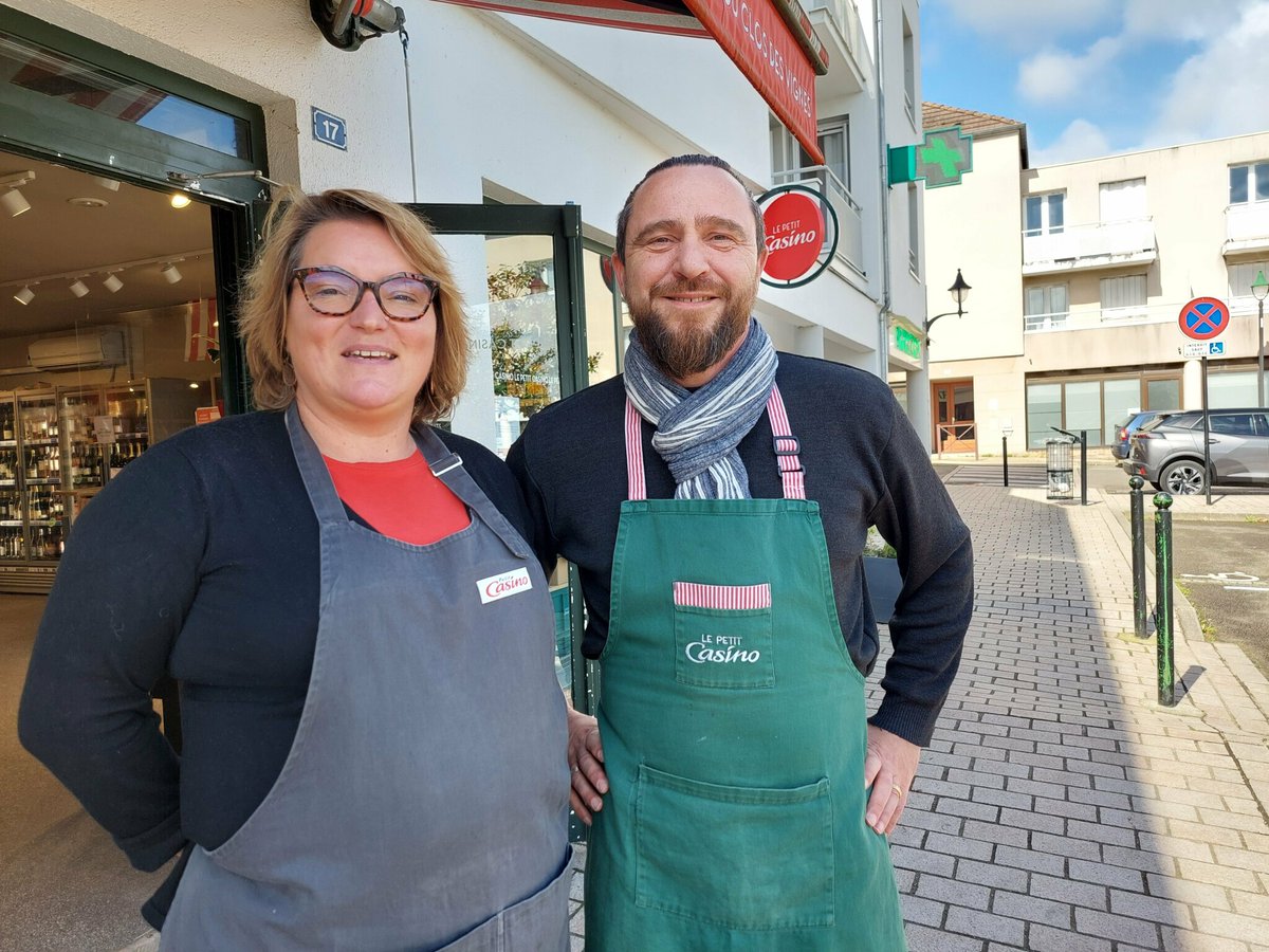 « Ils ont réussi à créer une ambiance village » : une supérette a donné vie à ce centre-ville des Yvelines ➡️ l.leparisien.fr/X5yY