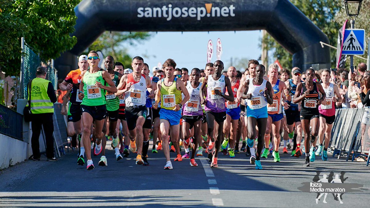 🏃‍♀️ Le Semi-Marathon d'Ibiza 🏃🏻‍♂️ Une occasion parfaite pour combiner le sport et le tourisme sur une île dévouée à ses participants lors de l'événement. 📆 20 avril 2024 📍 Sant Josep de sa Talaia > Centre-ville d'#Ibiza ibizamediamaraton.com ➕