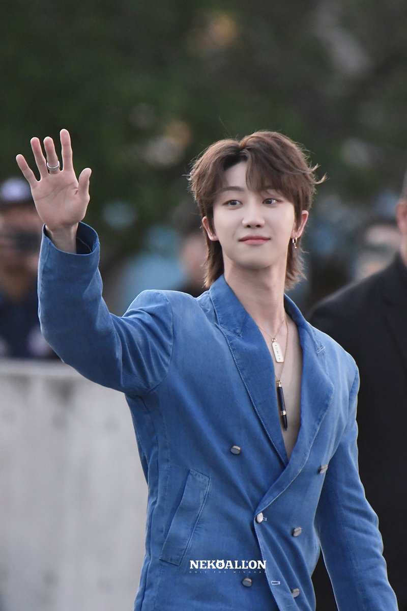 240418 XUMINGHAO LVPREFALL24

#디에잇 
#ミンハオ 
#세븐틴 
#徐明浩 
#SEVENTEEN
#XUMINGHAOxLOUISVUITTON
#LVPREFALL24 #LouisVuitton
#minghao #THE8
@LouisVuitton
@Pledis_17