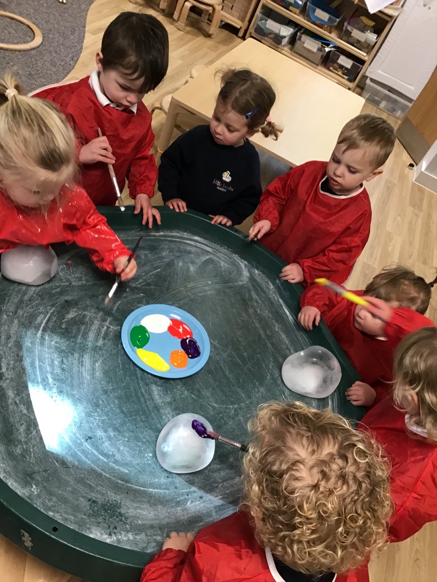 Sensory play in Little Steps! Painting ice in lots of different colours is messy, exciting and fun!
#EYFS #SensoryPlay
