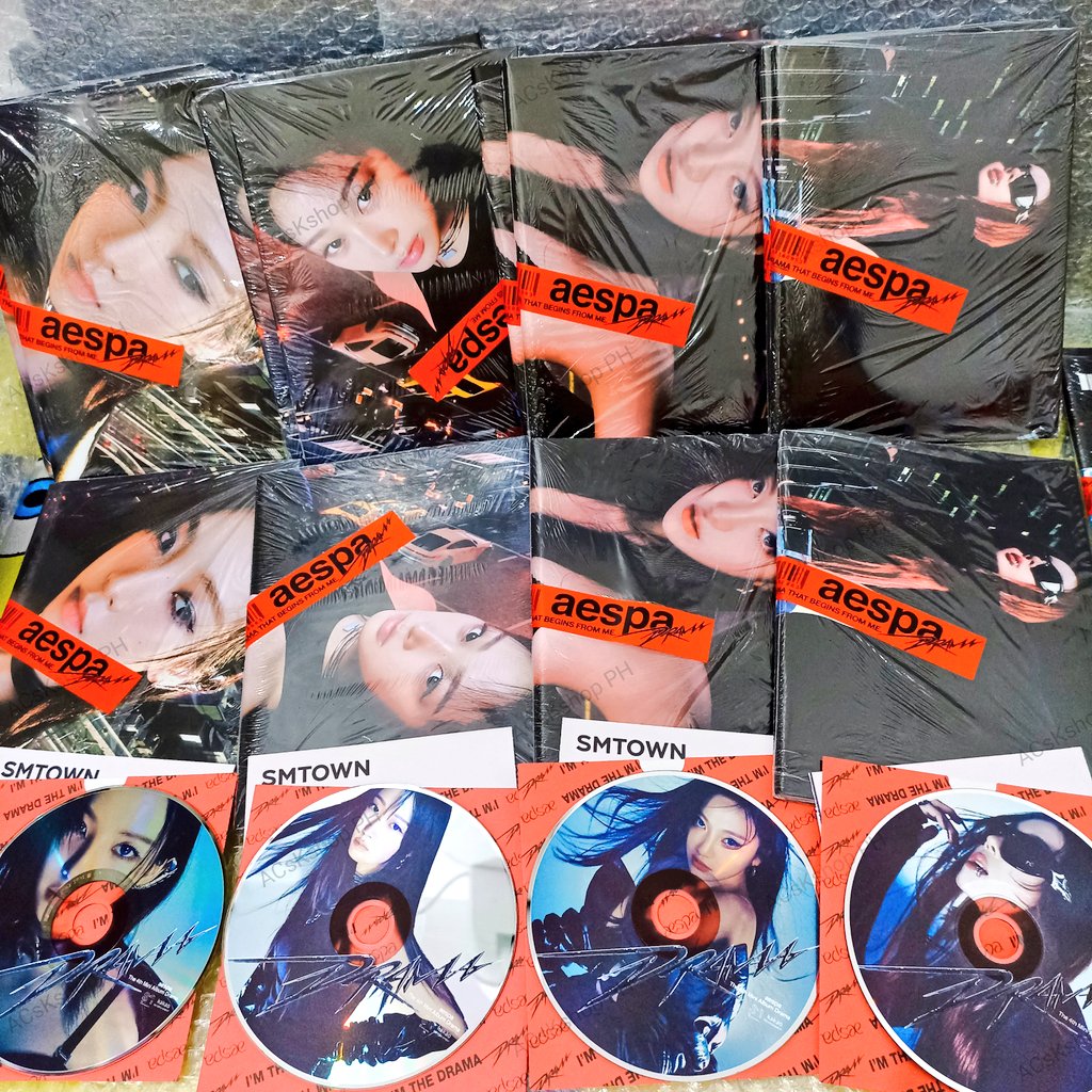 ACsKShop's tweet photo. #ACsKshop_Onhand

AESPA - DRAMA GIANT VER. UNSEALED 
- Photbook
- CD

💸 89 php + lsf💸 

check out here: https://t.co/rc4c2MTBD4

wts lfb aespa unsealed album ph sale karina ningning winter giselle ph https://t.co/7oGzUXEjlQ