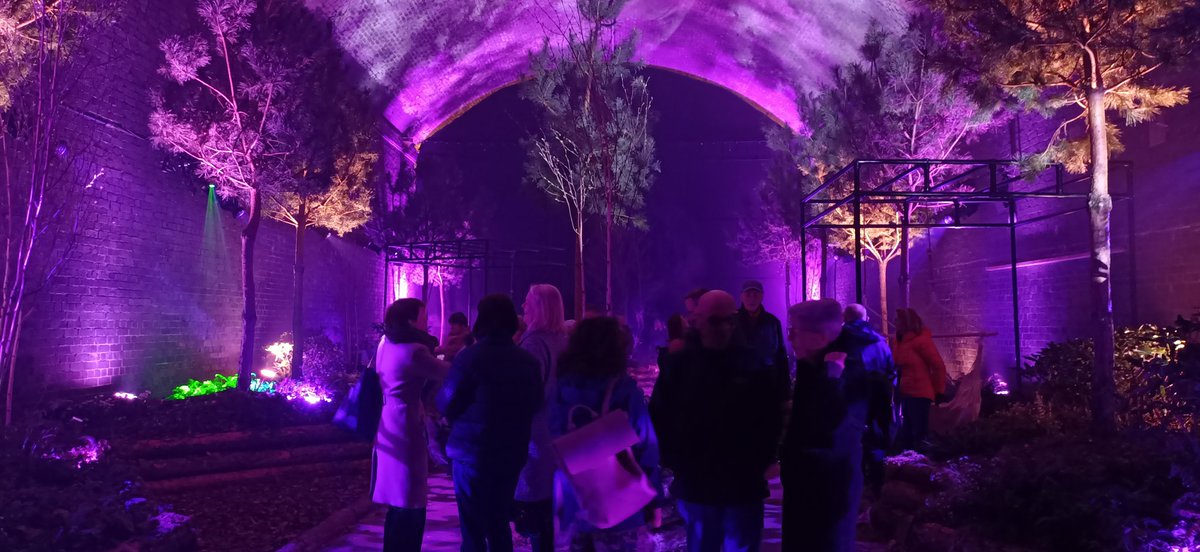 What an experience at #rhsurbanshow. Blown away by the creativity and talked to so many creatives and gardeners. This will become part of my gardening calendar for sure!!