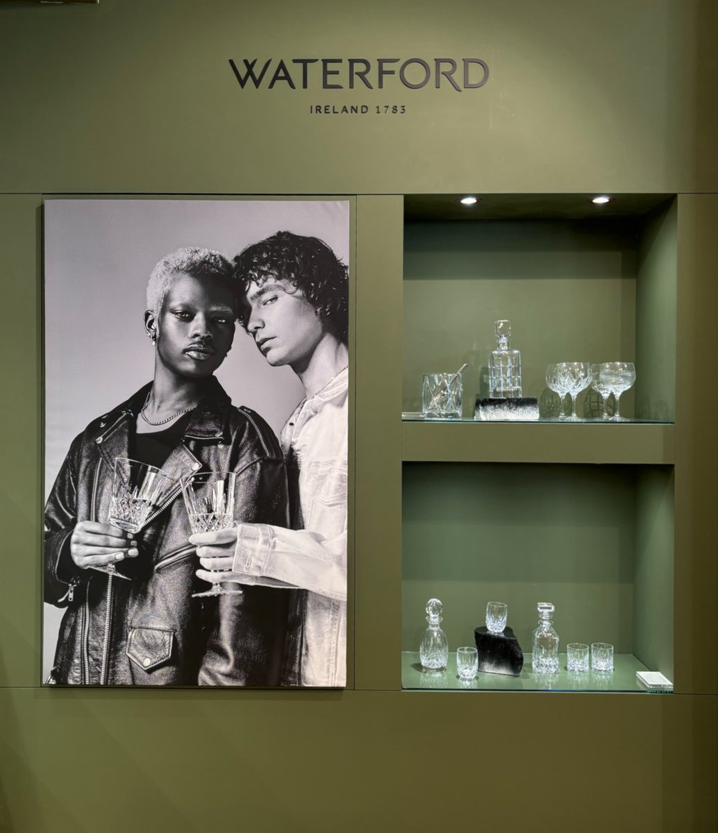 Store_Design's tweet photo. Waterford Crystal has fitted out its retail area in @brownthomas to reflect their luxury crystal and glassware products. Store Design was appointed to create displays and illuminated merchandising units to a design by London-based brand agency @OfficeTwelve #thursdaymorning https://t.co/N2Zon0LFLb