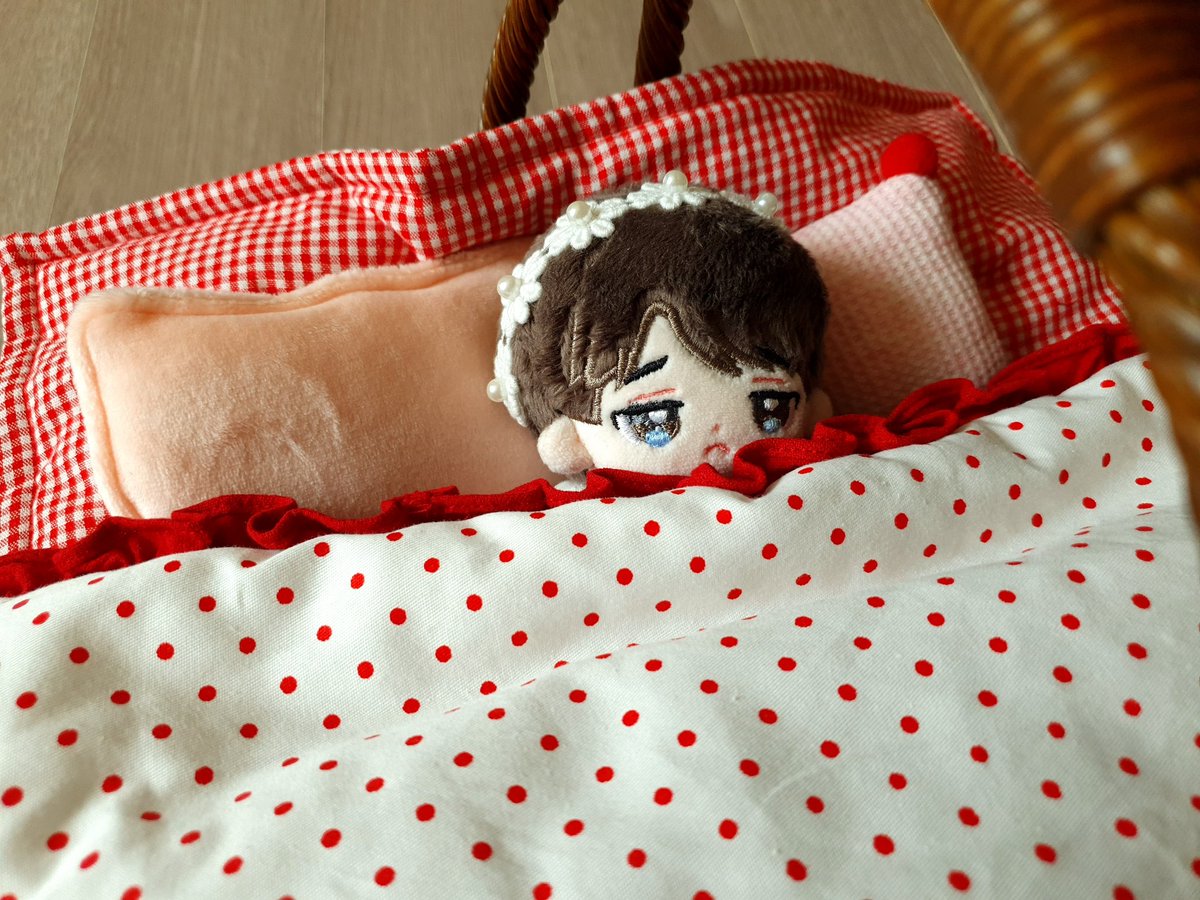 numanumaiei_bl's tweet photo. @dimdimdawn ＜당신은 약속했어.＞

＜매일매일 정성껏 돌보고 아껴 줄 거라고....＞

이런 모습이면 쫌 덜 슬프지 않을까요ㅋㅋㅋㅋㅋㅋ https://t.co/OuOmaDQQfi
