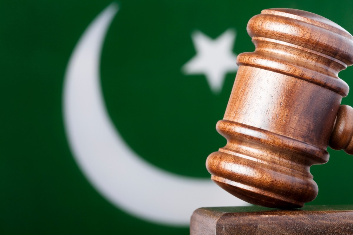 The judiciary in #Pakistan holds a sacred duty to uphold the bedrock principle of equality before the law, ensuring that justice is blind to personal affiliations, ranks, or stature. Regardless of one's background or influence, every citizen should find equal treatment and fair…