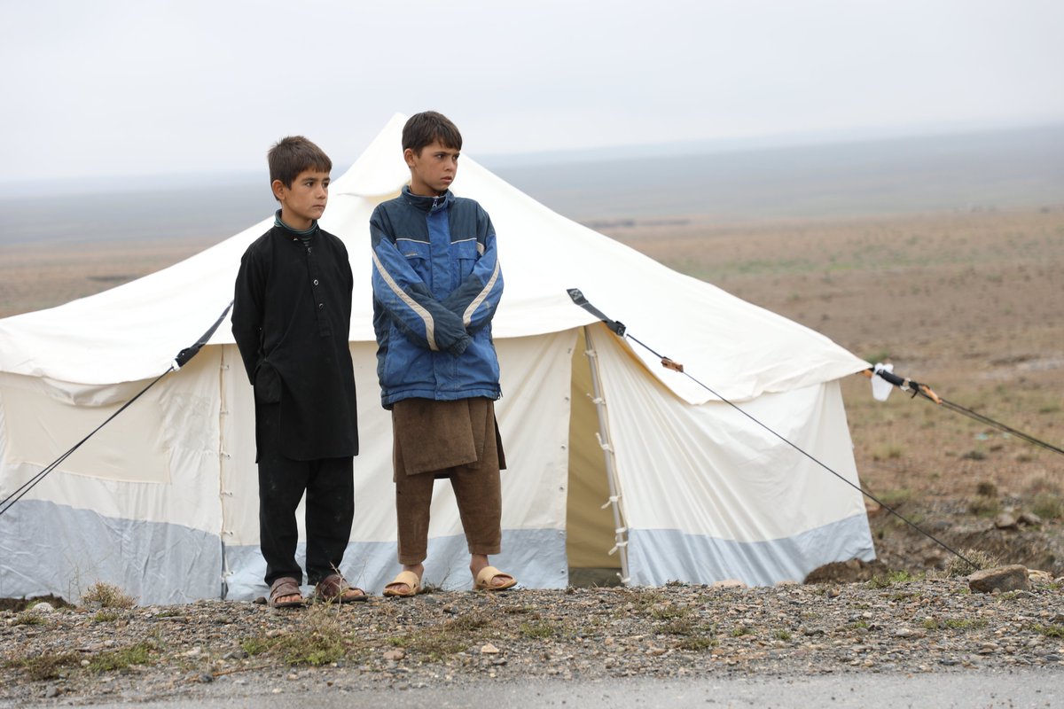 Devastating floods have reportedly killed 32 people and injured 44 across Afghanistan, including children. 1,200 families have lost their homes. @UNICEFAfg is on the ground to provide emergency assistance to the families affected, including fresh water, first aid & hygiene kits.