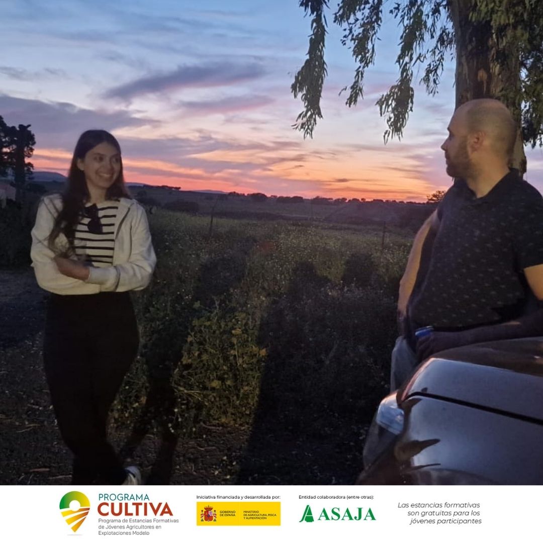 asajacr's tweet image. 📌¿Quieres conocer de cerca las tecnologías de última generación aplicadas en la gestión ganadera? 🐂@CasaGutier en 📍#Brazatortas (#CiudadReal) en el #ProgramaCultiva

+INFO:
👉ow.ly/8QMQ50Rg4XC #Asaja
👉 ow.ly/PZzs50RfHMY @mapagob
#ASAJAProgramaCULTIVA