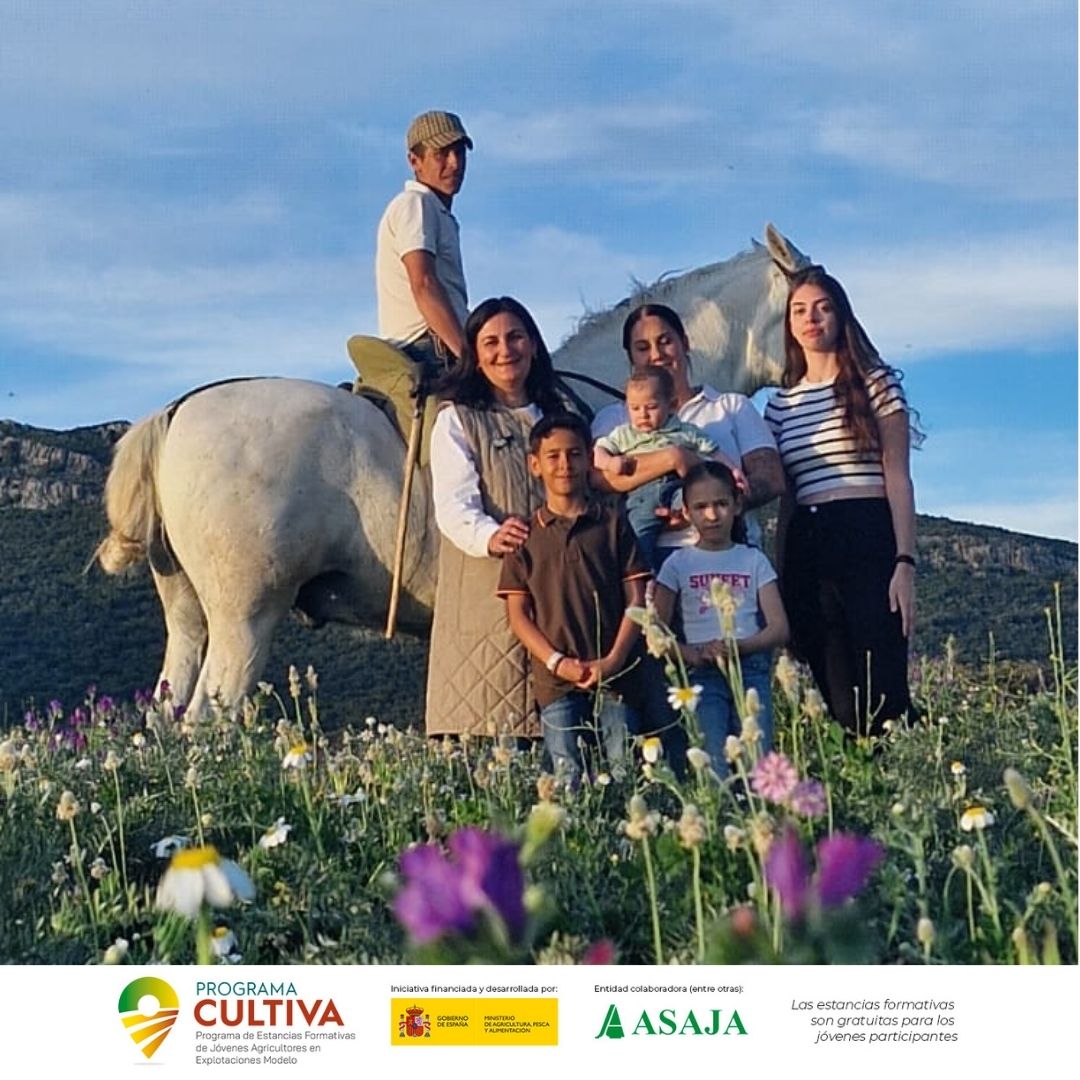 asajacr's tweet image. 📌¿Quieres conocer de cerca las tecnologías de última generación aplicadas en la gestión ganadera? 🐂@CasaGutier en 📍#Brazatortas (#CiudadReal) en el #ProgramaCultiva

+INFO:
👉ow.ly/8QMQ50Rg4XC #Asaja
👉 ow.ly/PZzs50RfHMY @mapagob
#ASAJAProgramaCULTIVA