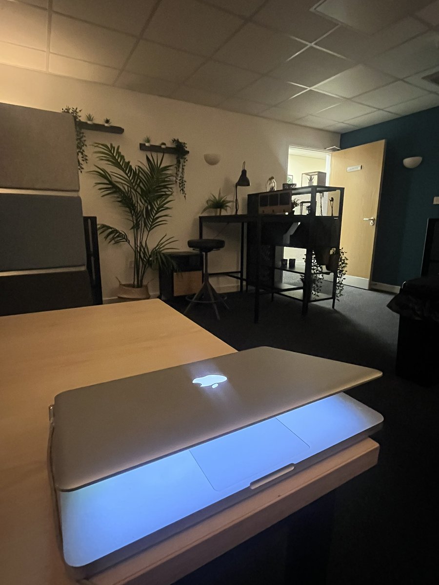 Great to meet up with Joanne from <a href="/YIBScarborough/">YorkshireinBusiness</a> - thanks for meeting Jo! What lovely environment for an earlier morning meeting too.