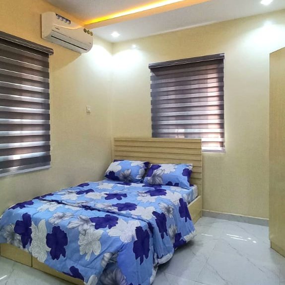 sunplanetco's tweet photo. Hot 🔥 Rental deals going on at our PEACE MARK apartment !!
Don't miss out!
📍 Location: 15, Abudu street abule oja, off university road akoka yaba.
#sunplanet #PropertyInvestment #thursdaymorning https://t.co/EK6QGtzbMl
