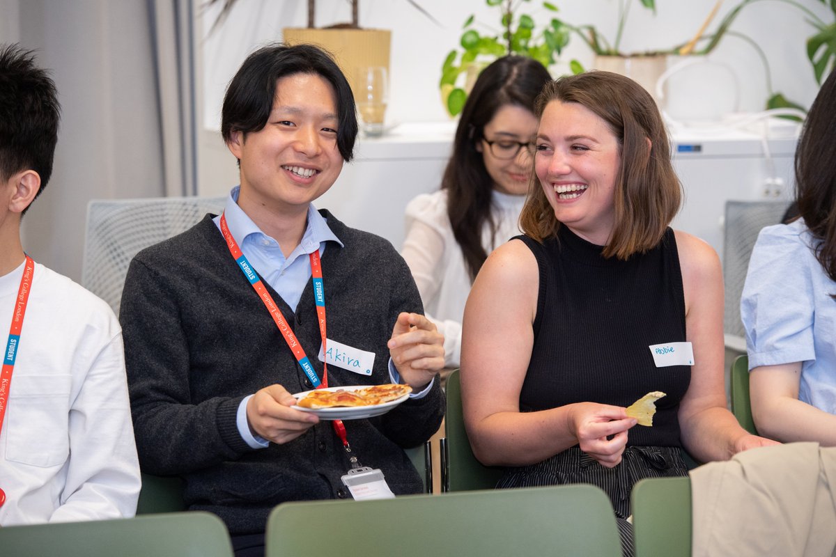 Are you taking part in Enterprise Award, or have been a participant in the past? 🏆 We're hosting a workshop exploring the employability of the Award and how to present your experience in your CV and at interviews 💡 ⏰ Weds 24 April, 15:00 - 16:30 eventbrite.co.uk/e/enterprise-a… 🔗