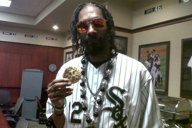 KanasCookies's tweet photo. @SnoopDogg Loves our cookies https://t.co/aCwxDRGBxo