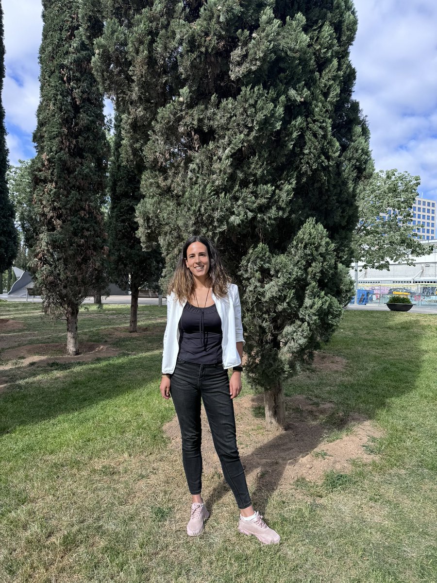 Vector_5's tweet image. Donem la benvinguda a la Mar a l’equip de #Vector5 @mbarnilsm!💪
Molts contentes d’anar creixent en talent!! 💡
Per molts anys i per molts èxits 🙌