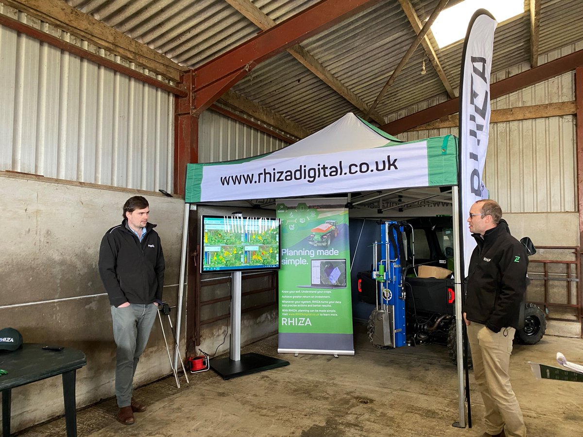 Great turnout yesterday at our Carbon and Soil Productivity Workshop! The on-farm event saw 14 people in attendance from a variety of farms across D&G and Cumbria. Thanks to @SRUC, @ConsultingSAC, @RHIZADigital and @CarrsBillington for making the day such a success.