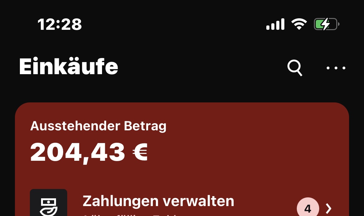 Ebonyqueeni's tweet photo. Ich war mal wieder fleißig für meinen Urlaub shoppen. Komm und begleiche DEINE Rechnung! 

#findom https://t.co/HnuJ2PfT1B