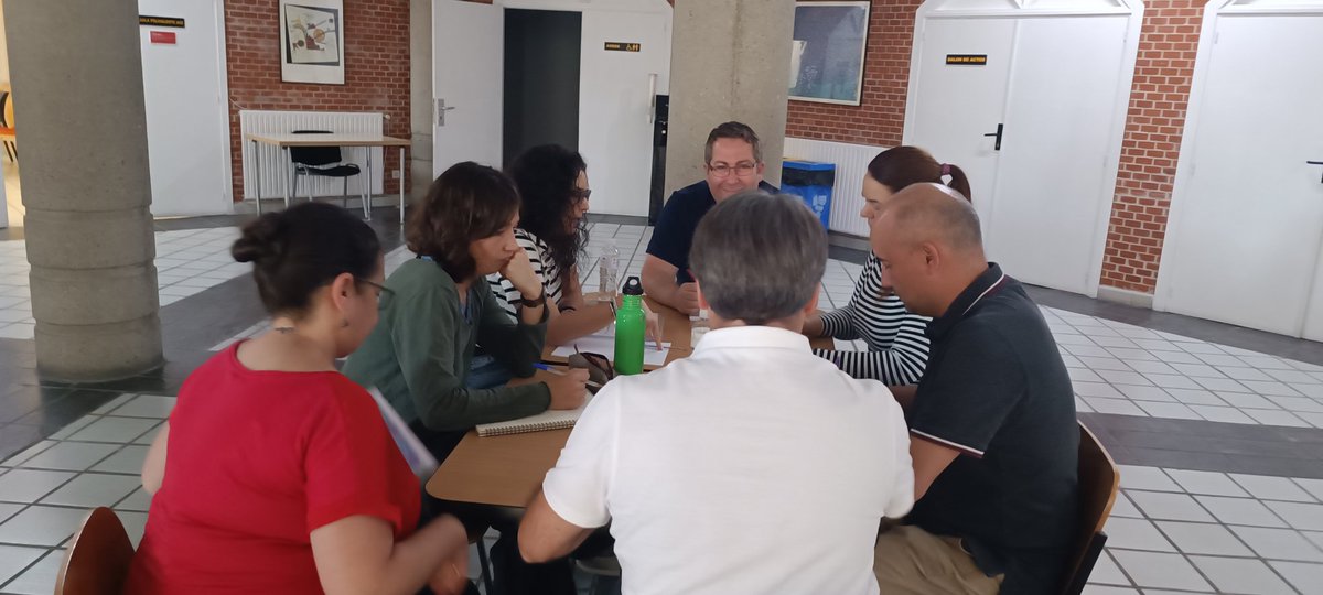 Escuela del Trabajo tweet media